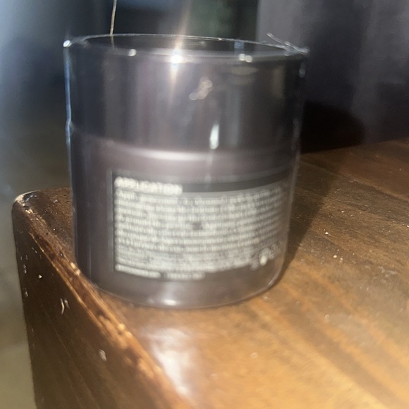 PERRICONE MD COLD PLASMA* SUB D NECK - Picture 2 of 2